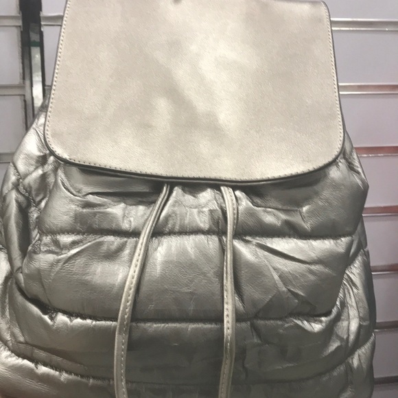 Metallic Backpack - Picture 2 of 6